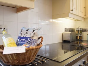 Oven, high chair, freezer - 2 bedroom accommodation in Knill, near Presteigne (Knill, near Presteigne)