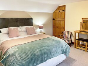 2 bedrooms, free WiFi, bed sheets - 2 bedroom accommodation in Knill, near Presteigne (Knill, near Presteigne)