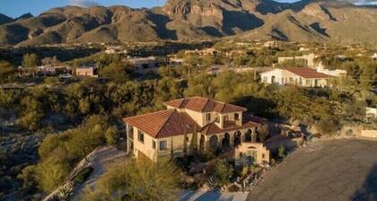 Beautiful Hacienda: Pool, Spa, Firepit, Outdoor playground, BBQ & Amazing Views!