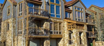 TERRACES 101- Ski-In/Ski-Out Slopeside Condo, Meadows of Mountain Village,