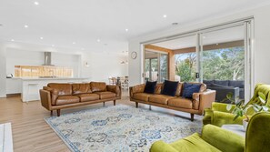 Netflix, streaming services