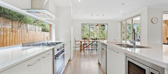 CORYMBIA - MOUNT MARTHA