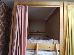 Female Only shared dormitory | Free WiFi
