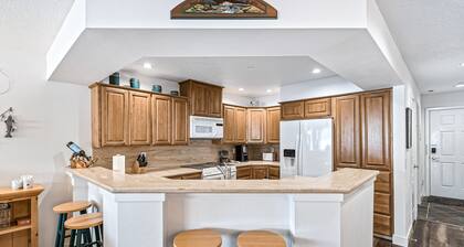 Lakefront Condo w/ Stunning Views, Balcony, & Fireplace