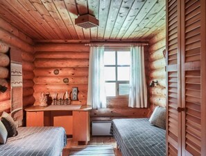 2 bedrooms