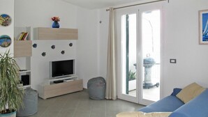 Unclassified image, 5 of 20, button - Stunning private villa for 6 people with A/C, WIFI, TV, patio and pets allowed (Cervo)