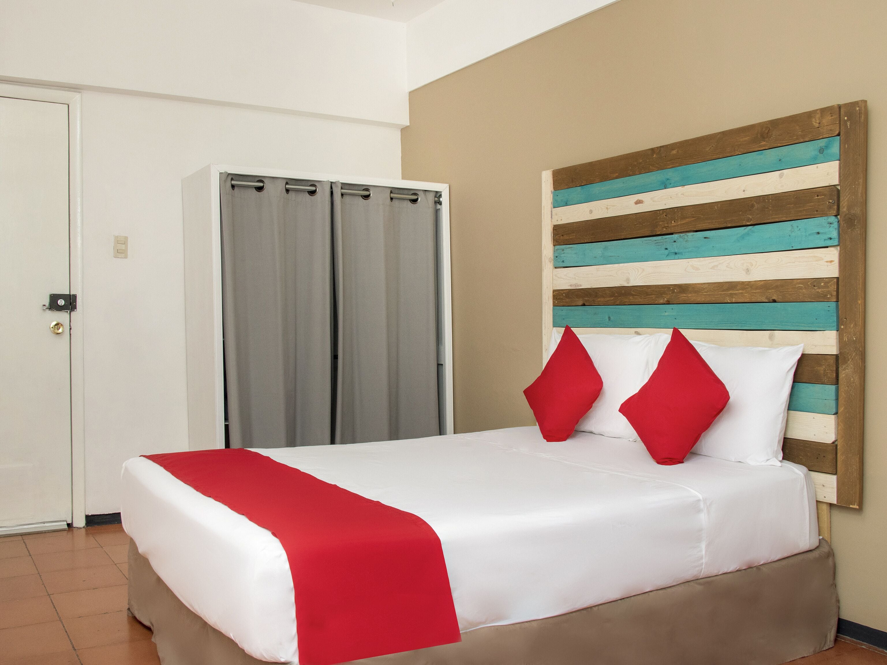 Foto - Hotel Allende 104