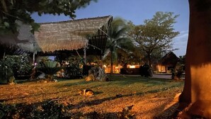 Garden - Mangrove King Fishing Lodge (Tenabo)