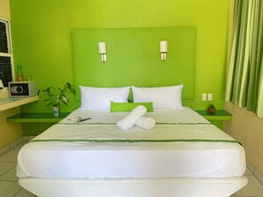 Malaquita. Habitación Doble, De no fumar, Cama King Size vista a la piscina | 客房內保險箱、免費無線上網、床單