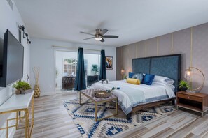 5 bedrooms, desk, iron/ironing board, travel cot - BluMoon-Private Pool- Fire Pit- North Scottsdale (Scottsdale)
