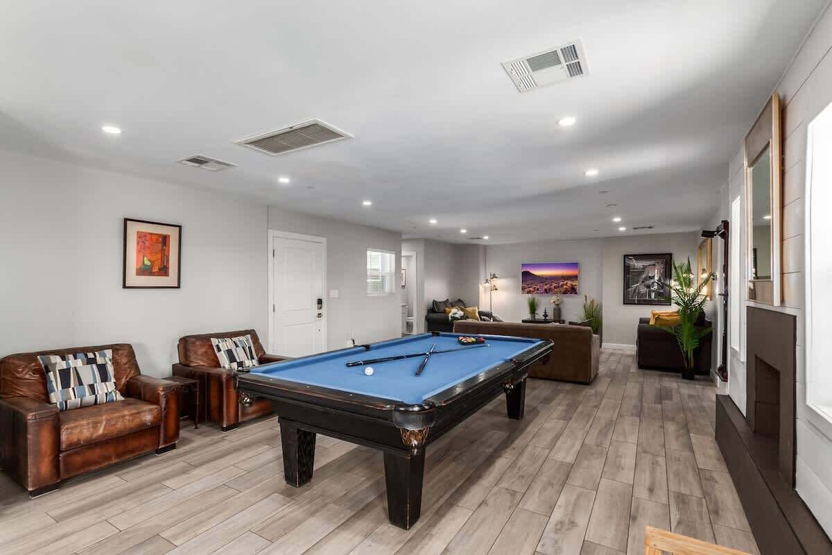 Spielezimmer