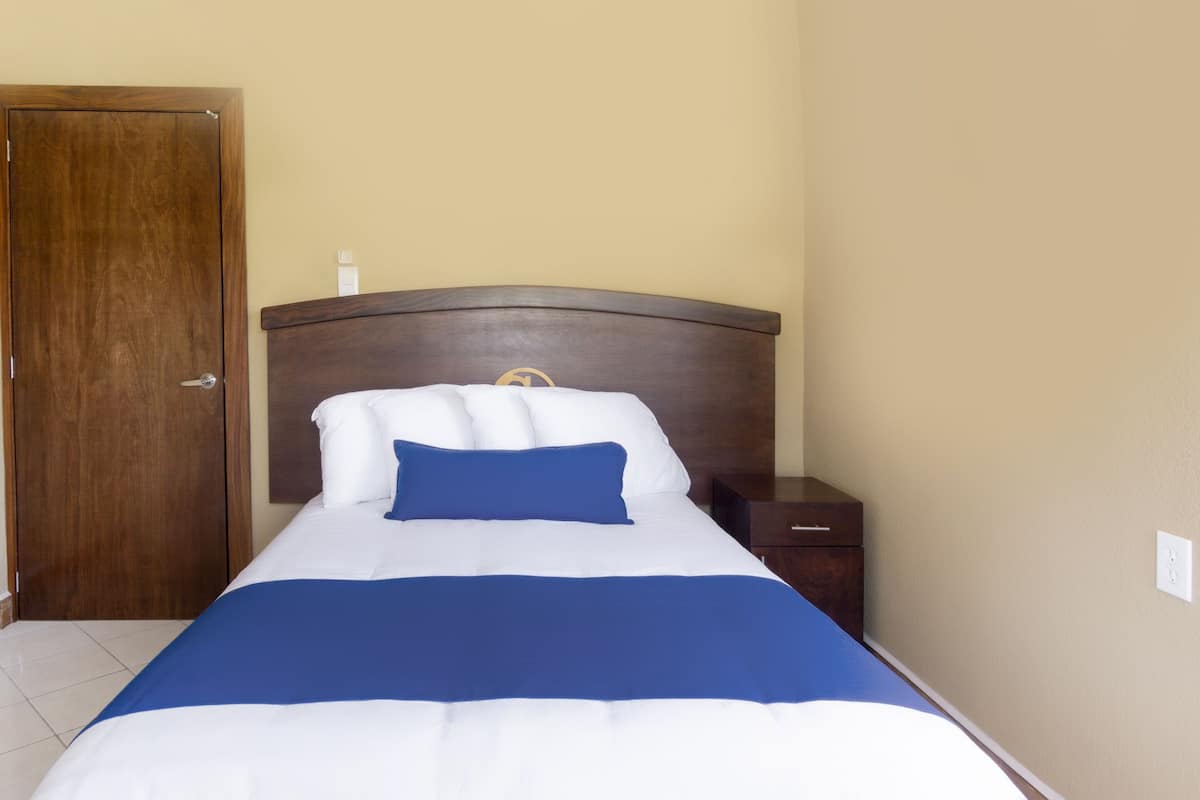 Suite, 2 Bedrooms, Terrace, Ocean View (D)