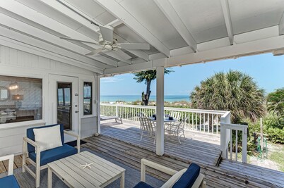 DodtHouse1,2,3 Directly on the Beach - By Island Real Estate Vacations