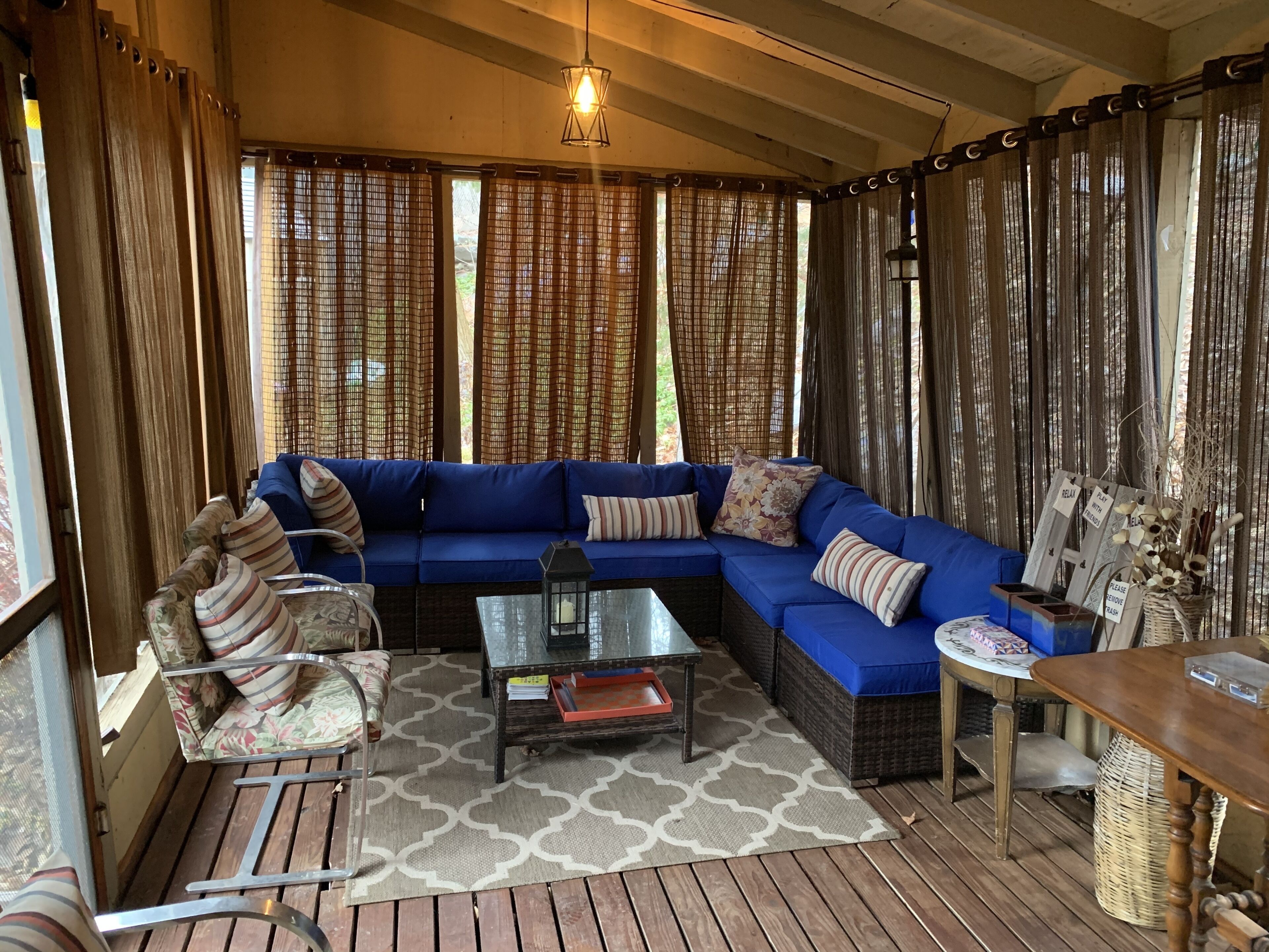 Backyard Screened-in Room