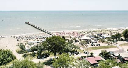 Nice apartment in villa for 4 people with A/C, WIFI, TV and terrace