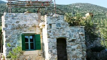 Cottage (Two Bedroom House with Terrace) | Esterni