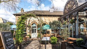 Property grounds - 3BD Mews House with Courtyard in Kew (Richmond)