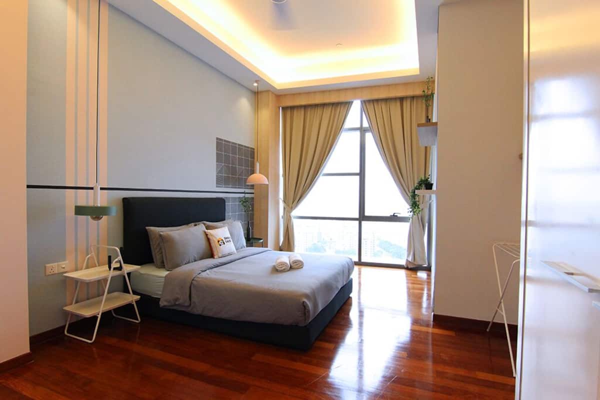 Executive Apartment, 2 Bedrooms (A-05-12) | 2 bedrooms, iron/ironing board