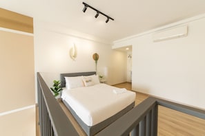 Room - Emporis Service By Sleepy Bear (Petaling Jaya)