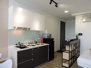 Comfort Duplex, 1 Bedroom | Private kitchenette