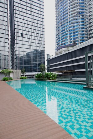 Outdoor pool - KL Gateway Bangsar By Sleepy Bear (Kuala Lumpur)