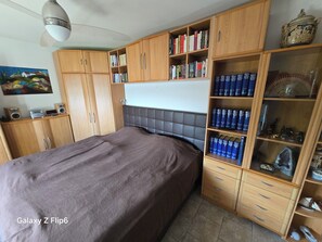 1 bedroom, desk, iron/ironing board, free WiFi - Luxus Ferienwohnung mit Seeblick (Wetter (Ruhr))