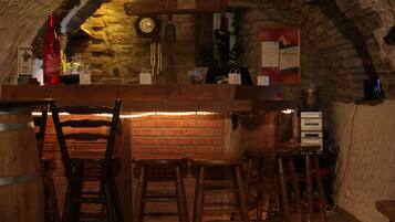 Bar (in der Unterkunft)