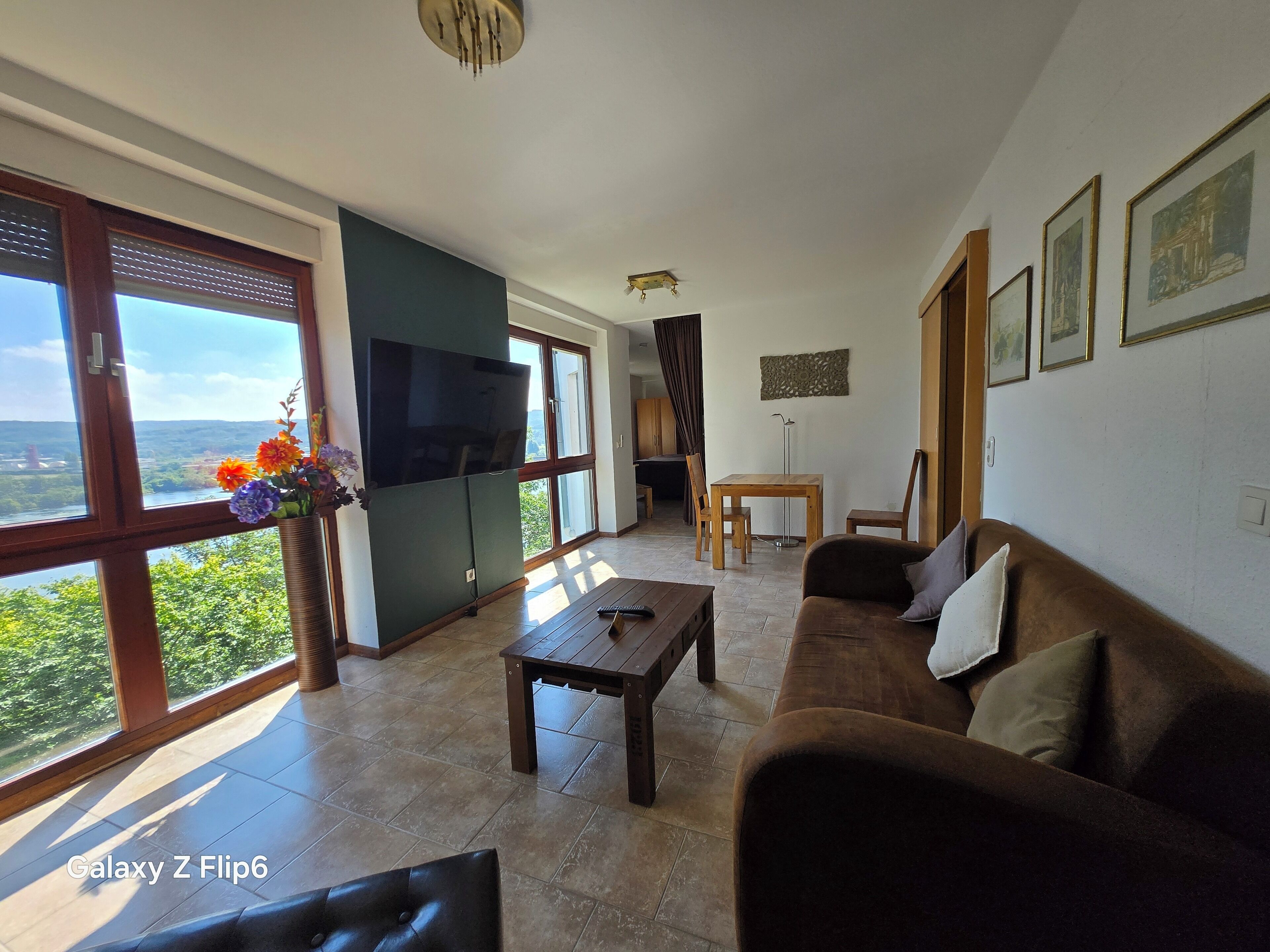 Ferienwohnung Mit Seeblick     Https://youtu.be/rg_jzai4b4o?si=pk382quqlqc04np3 - Gevelsberg