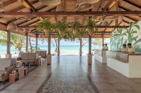 Lobby. La passion by Achariyak