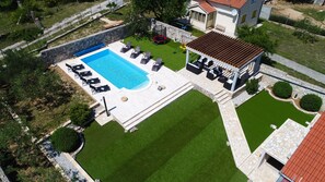 Pool - Villa Elder (Benkovac)