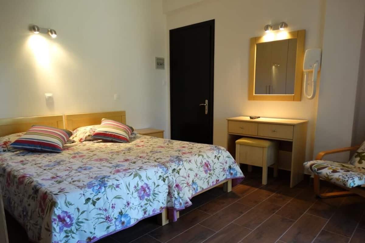 Apartamento, 1 habitación | 1 dormitorio, caja fuerte, decoración individual y mobiliario individual