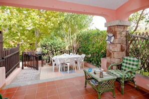 Apartamento, 3 habitaciones | Terraza o patio