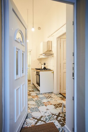 Apartment | Private kitchen - Wendy's House (Budapest)