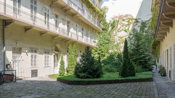 Apartment (Split Level) | Courtyard view - Apartment Fresh and Style (Budapest)