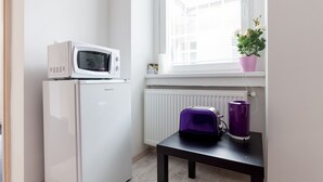 Apartment | Private kitchenette | Full-size fridge, microwave, cookware/dishes/utensils - Elisabeth Apartment (Budapest)