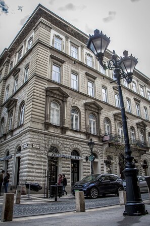 Front of property - B for Basilica (Budapest)