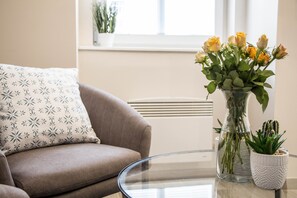 Apartment | Living area | Flat-screen TV - B for Basilica (Budapest)