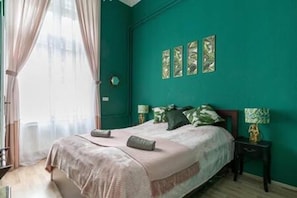 Apartment | 2 bedrooms, free WiFi, bed sheets