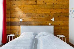 Apartment (Split Level) | 1 bedroom, free WiFi, bed sheets - Spacious Magical Apartment in the centre (Budapest)