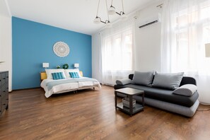 Apartment | 1 bedroom, free WiFi, bed sheets - Metro Central Apartment (Budapest)