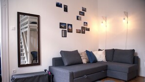 Unclassified image, 2 of 11, button - Apartment Architect (Budapest)