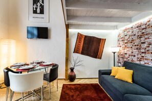 公寓 (Split Level) | 客房内用餐