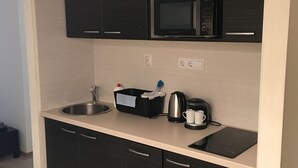Unclassified image, 3 of 8, button - Cozy Flat by Gozsdu Downtown (Budapest)