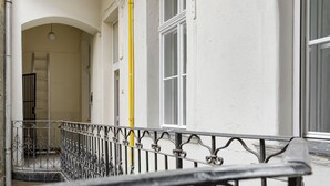 Front of property - Judi Apartment (Budapest)
