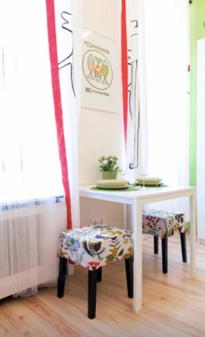 Dining - Studio Modern (Budapest)