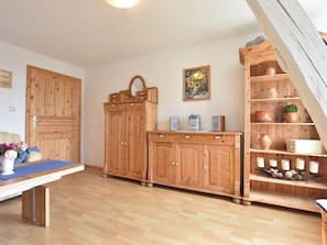Apartment | Living room - Comfy Apartment in Kröpelin near Sea Beach (Kroepelin)