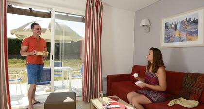Apartment in Hilltop Setting