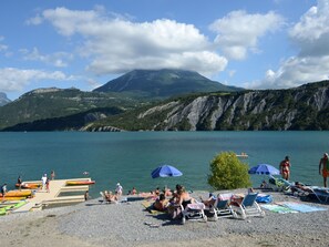 Exterior - Mobile Home on the Largest Water Reservoir in Hautes-alpes (Le Lauzet-Ubaye)