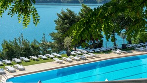 Unclassified image, 2 of 19, button - Wooden Chalet in the Cozy and Sporty and Beautifull Chorges (Chorges)