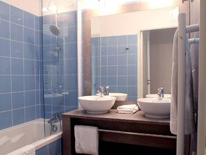 Apartment | Bathroom - Apartment in France With Balcony or Terrace (Cabourg)